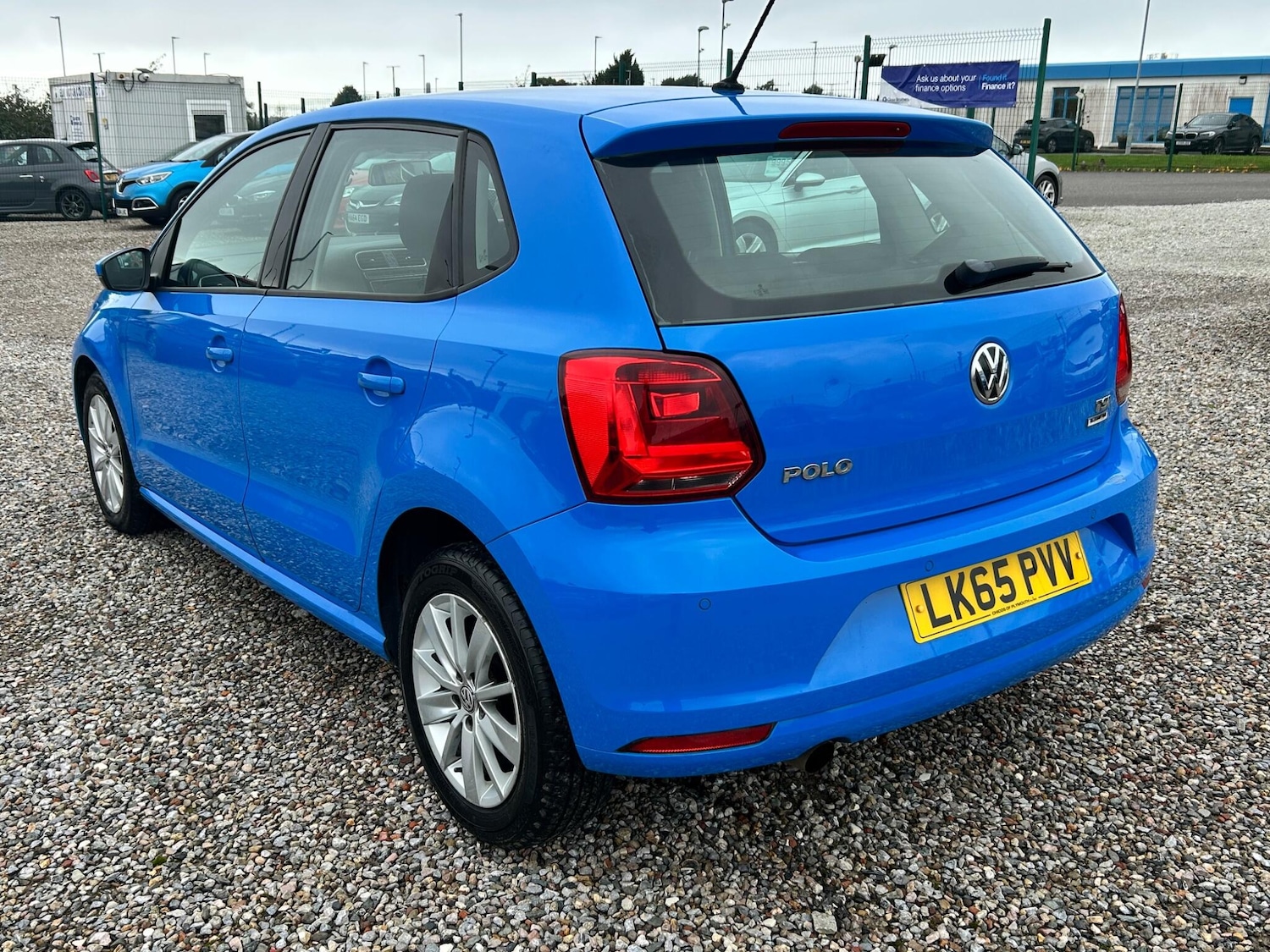 Used Volkswagen Polo for sale - 76992845: Photo 10