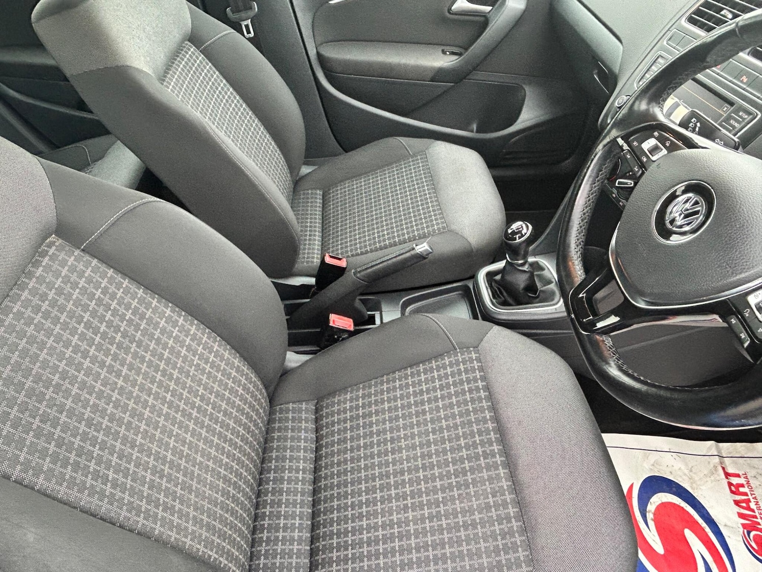 Used Volkswagen Polo for sale - 76992845: Photo 2