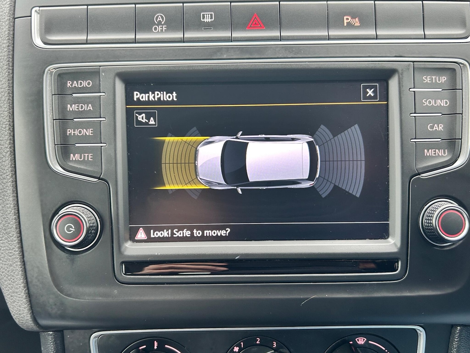 Used Volkswagen Polo for sale - 76992845: Photo 5