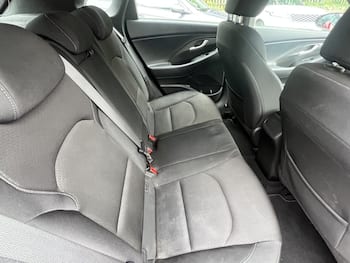 Used Hyundai i30 2017 for sale - 79631556: Photo