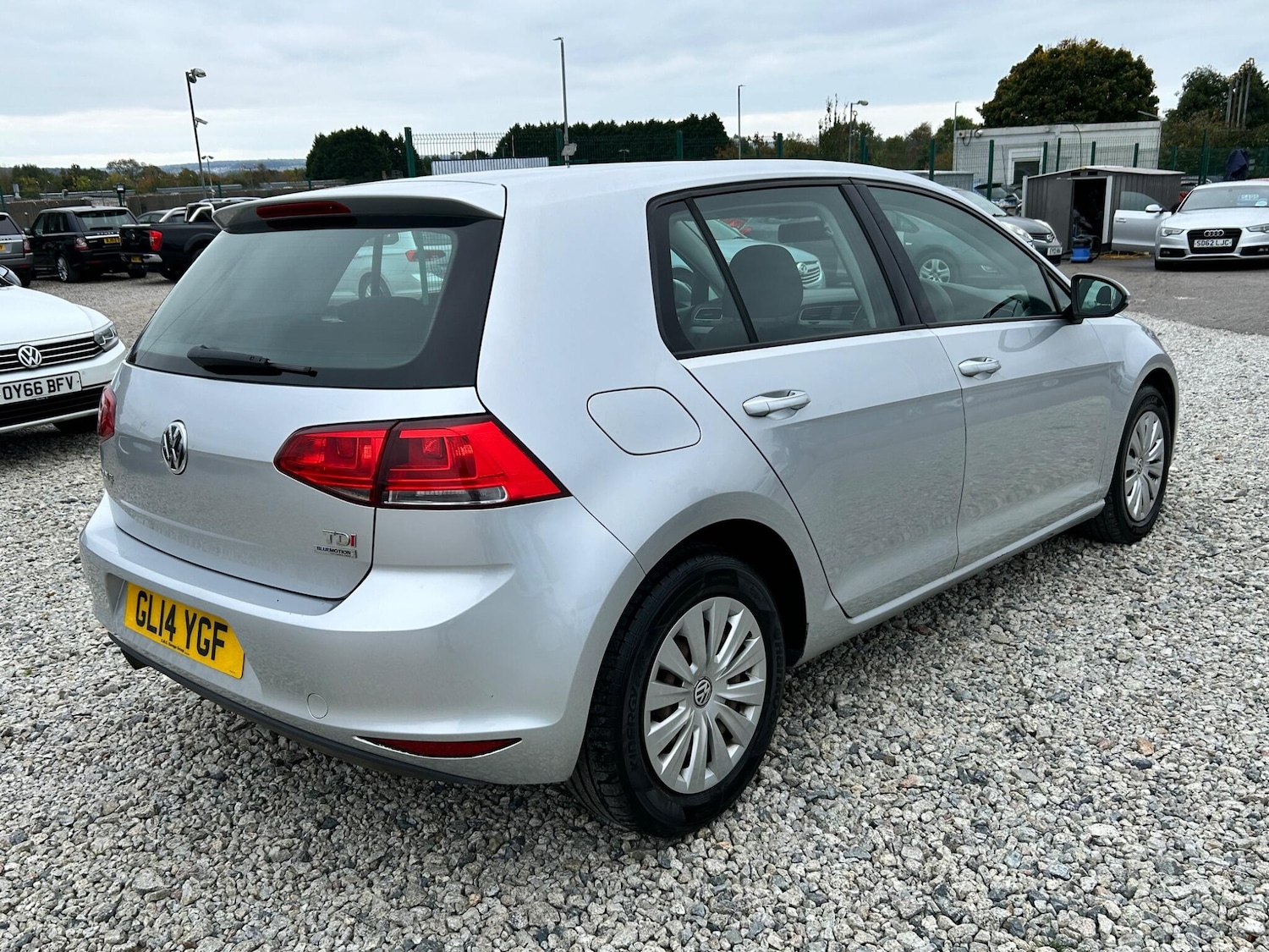 Used Volkswagen Golf 2014 for sale - 76201260: Photo 10