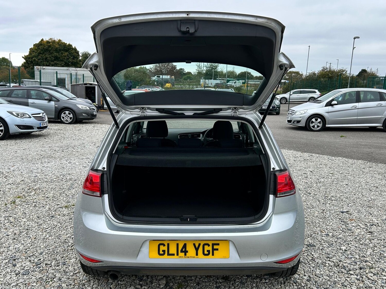 Used Volkswagen Golf 2014 for sale - 76201260: Photo 14