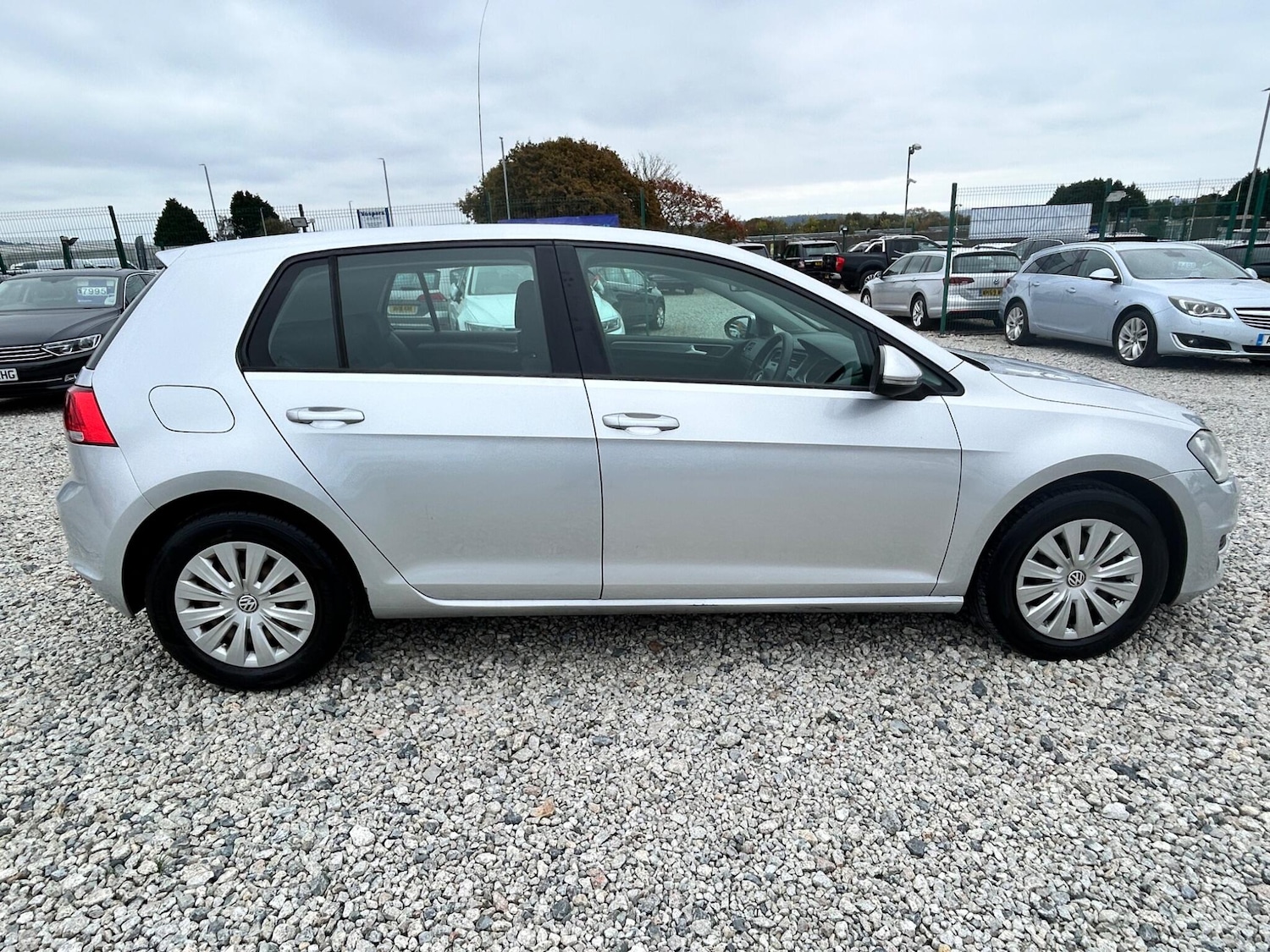 Used Volkswagen Golf 2014 for sale - 76201260: Photo 7