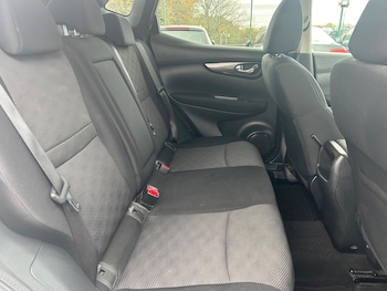 Used Nissan Qashqai 2015 for sale - 76457320: Photo