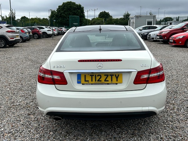 Used Mercedes-Benz E-Class 2012 for sale - 74788832: Photo 14