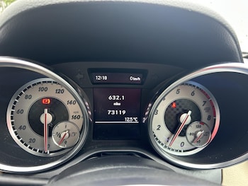 Used Mercedes-Benz SLK 2011 for sale - 77440594: Photo