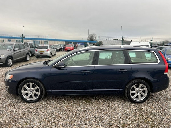 Used Volvo V70 2014 for sale - 75458936: Photo 10