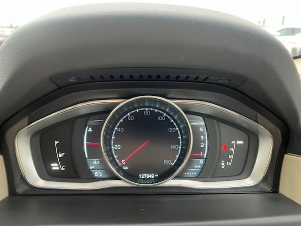 Used Volvo V70 2014 for sale - 75458936: Photo 5