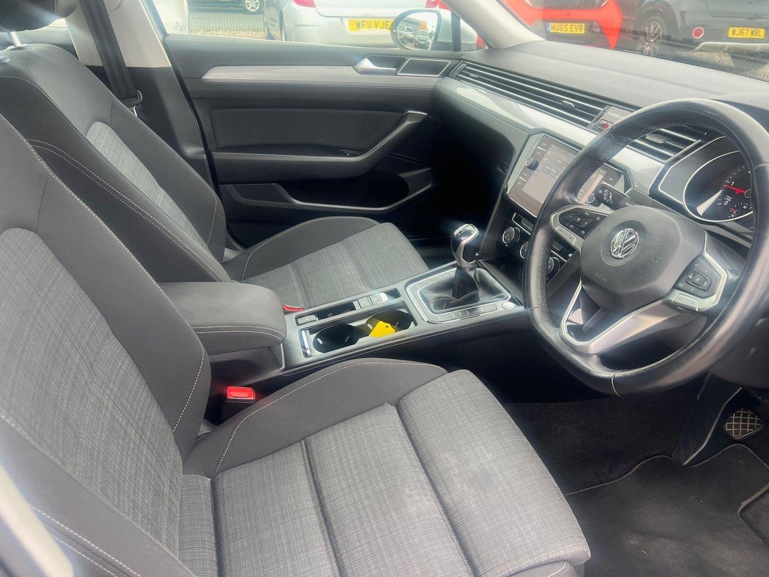 Used Volkswagen Passat 2019 for sale - 77516253: Photo 2