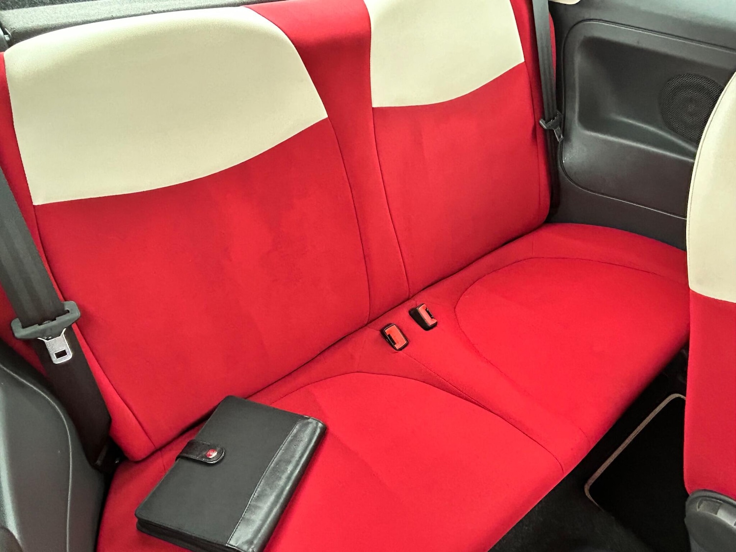 Used Fiat 500 2010 for sale - 76688642: Photo 3