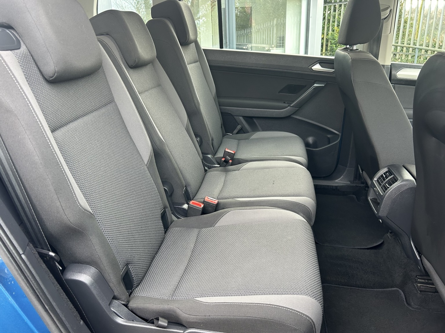 Used Volkswagen Touran 2017 for sale - 77516246: Photo 3