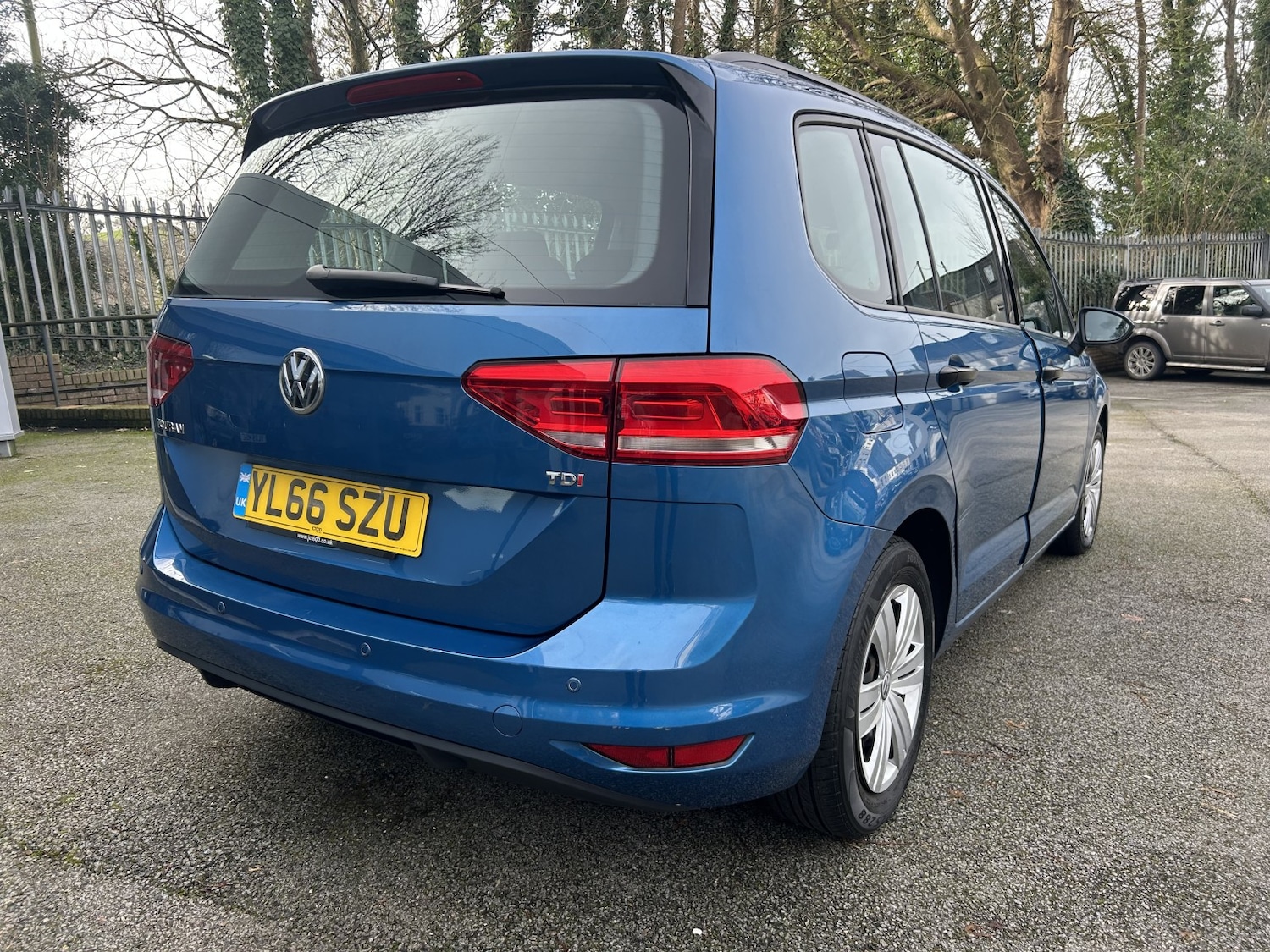 Used Volkswagen Touran 2017 for sale - 77516246: Photo 8