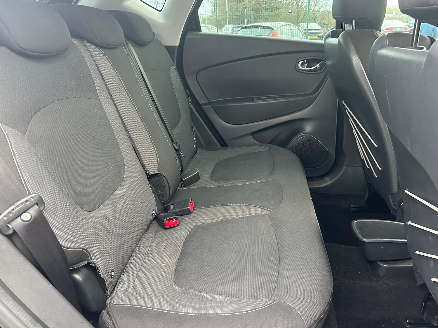 Used Renault Captur 2014 for sale - 76994052: Photo 3