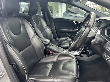 Used Volvo V40 2016 for sale - 78258253: Photo