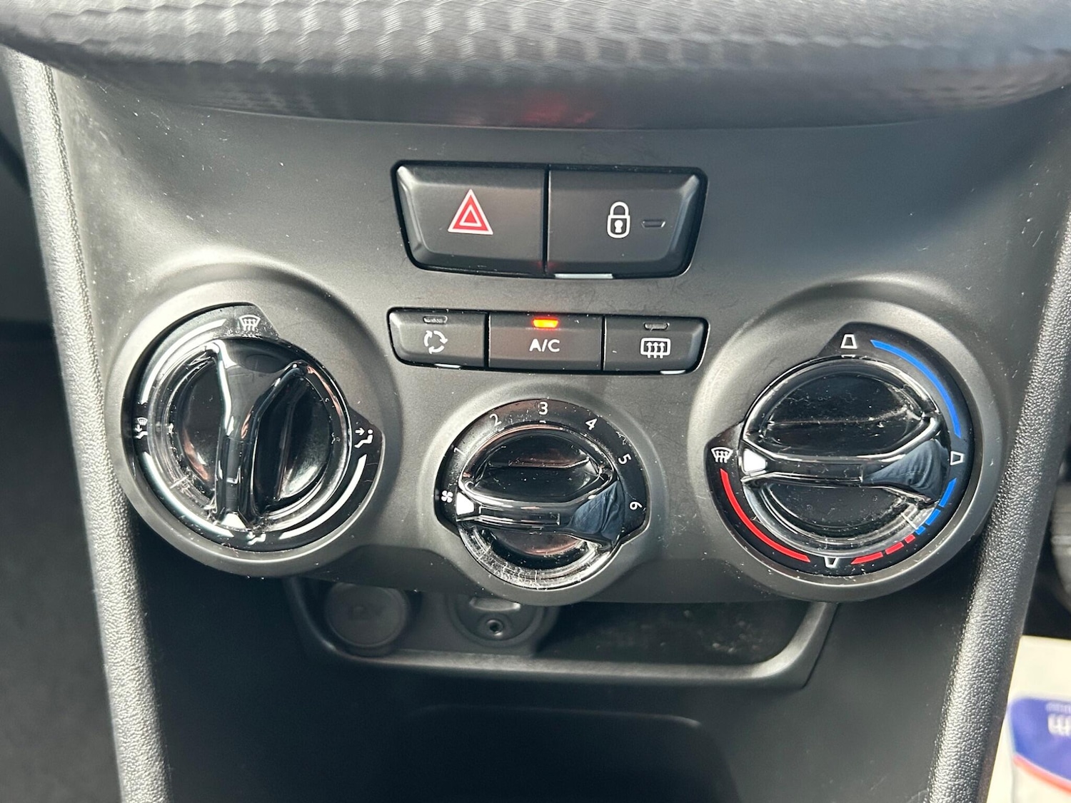 Used Peugeot 208 for sale - 76996699: Photo 6