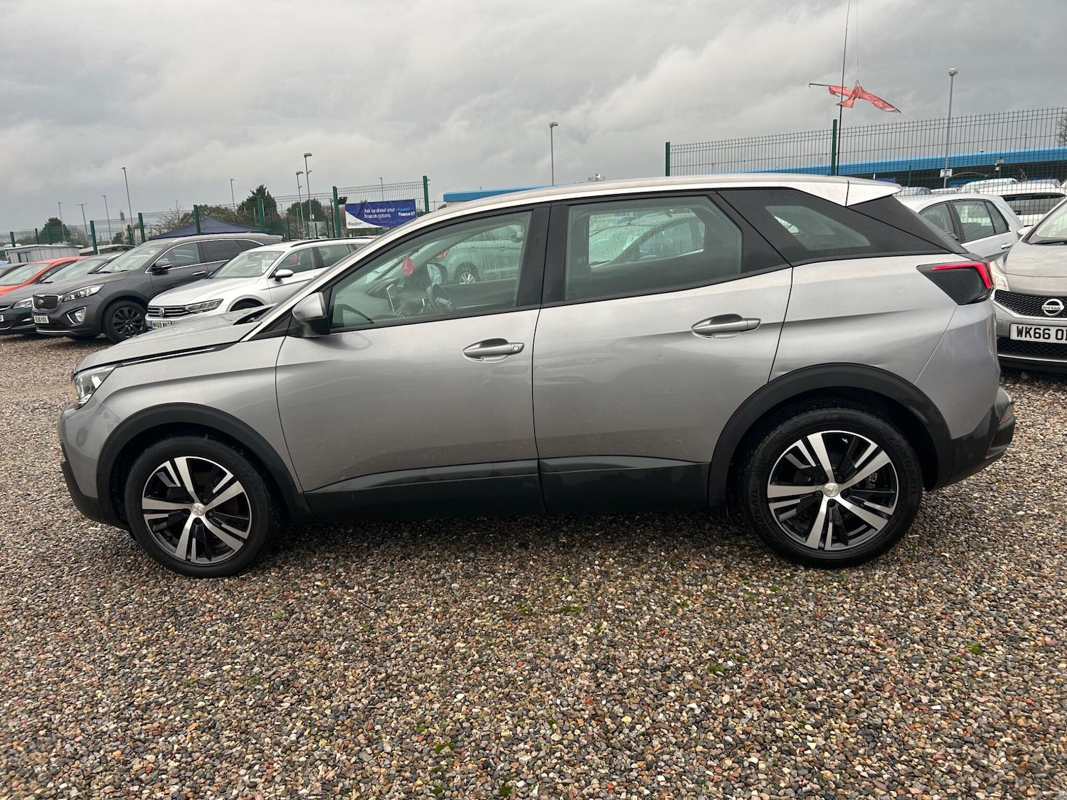 Used Peugeot 3008 for sale - 76997033: Photo 11