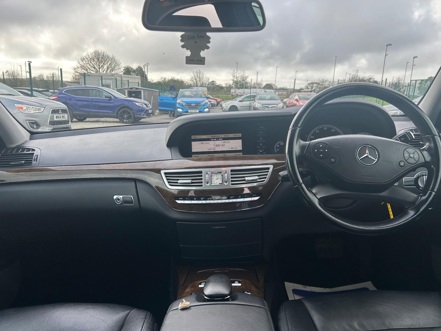 Used Mercedes-Benz S Class 2010 for sale - 76997009: Photo 4