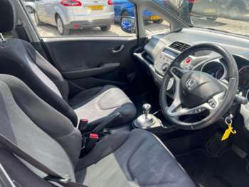 Used Honda Jazz 2010 for sale - 74798709: Photo
