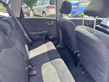 Used Honda Jazz 2010 for sale - 74798709: Photo