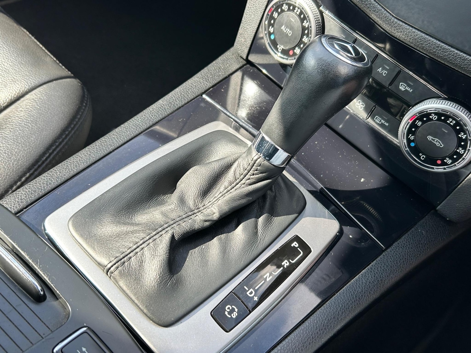 Used Mercedes-Benz C Class 2009 for sale - 76522056: Photo 7