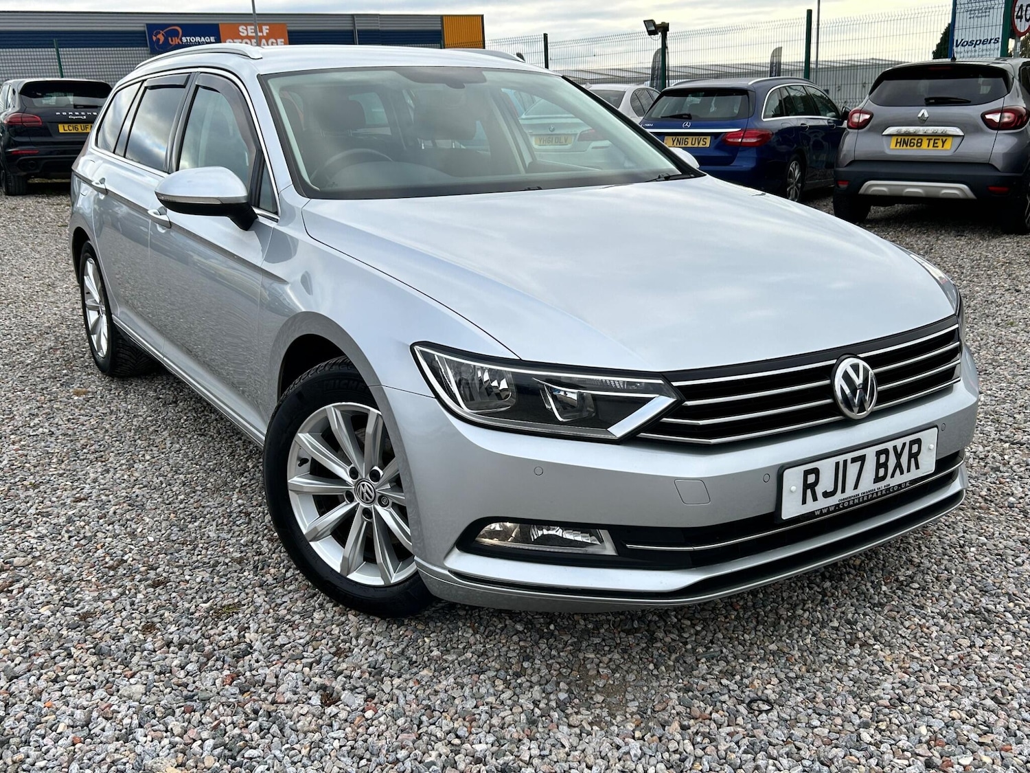 Used Volkswagen Passat 2017 for sale - 76282787: Photo 1