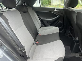 Used Hyundai i20 2016 for sale - 79672770: Photo
