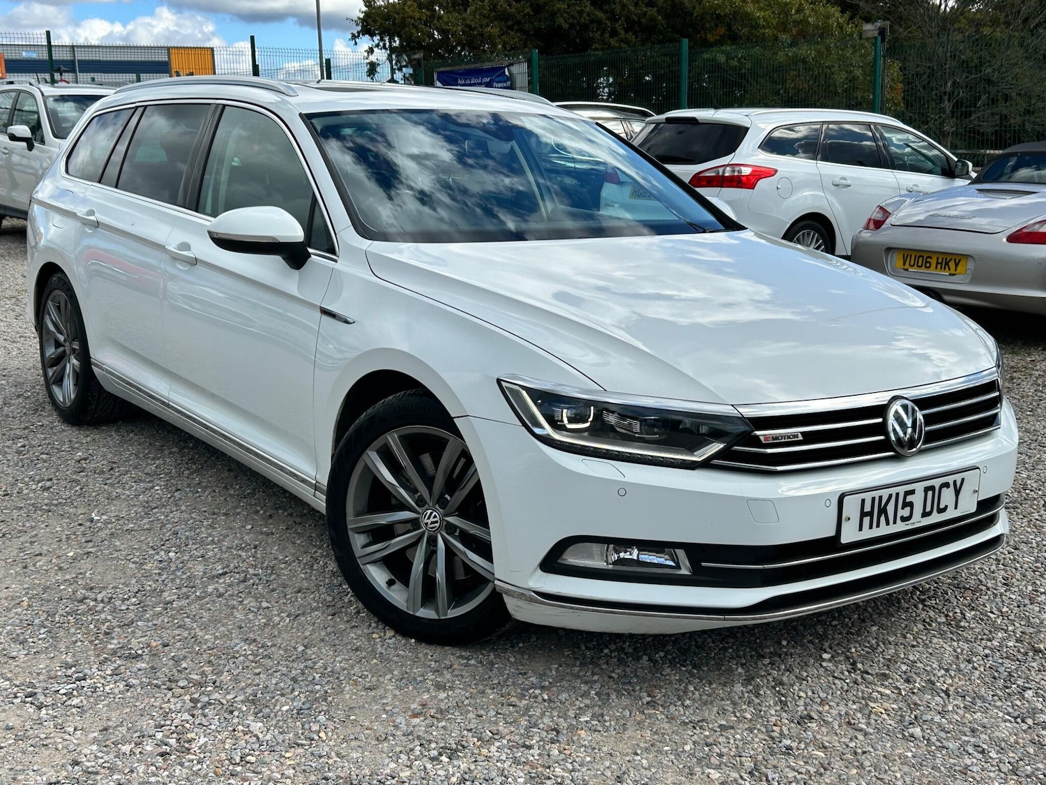 Used Volkswagen Passat 2015 for sale - 76059335: Photo 1