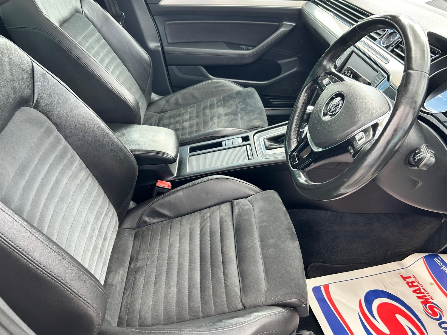 Used Volkswagen Passat 2015 for sale - 76059335: Photo 2