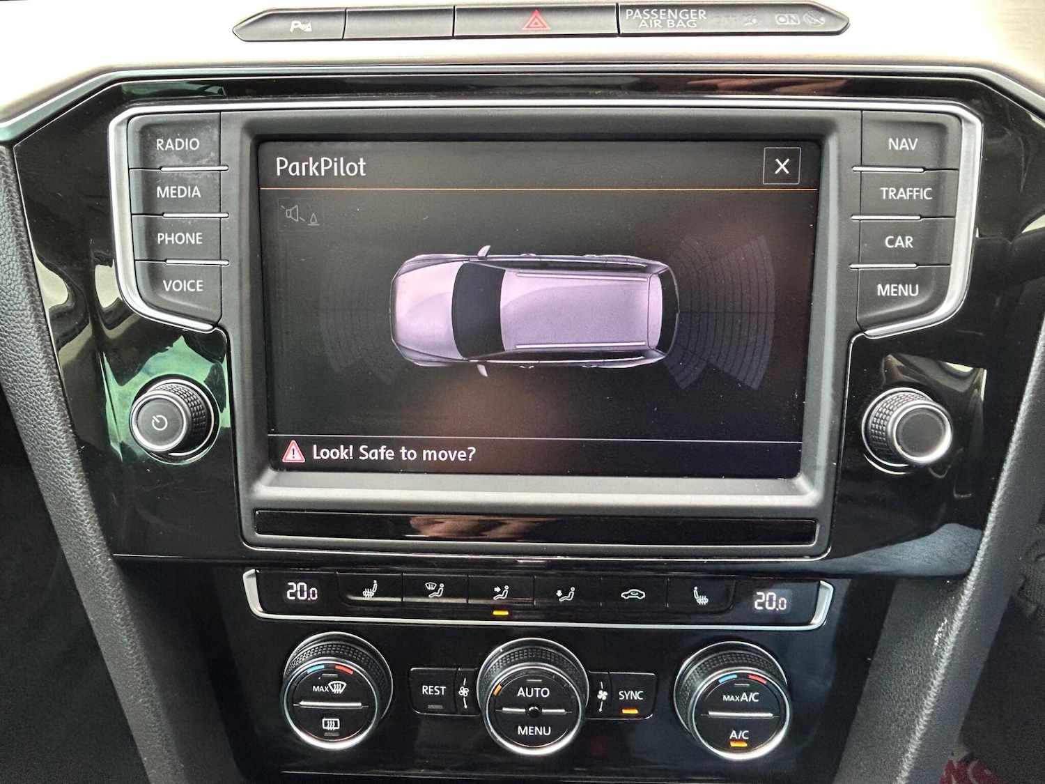 Used Volkswagen Passat 2015 for sale - 76059335: Photo 5