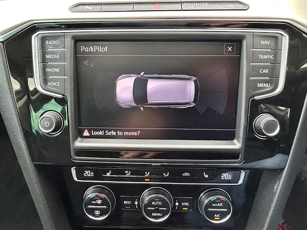 Used Volkswagen Passat 2015 for sale - 76059335: Photo 5