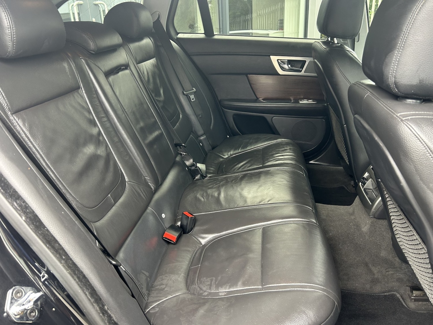 Used Jaguar XF 2014 for sale - 77516219: Photo 3