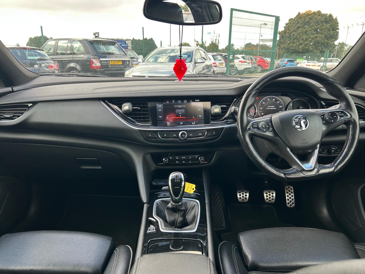 Used Vauxhall Insignia 2017 for sale - 75768724: Photo 4