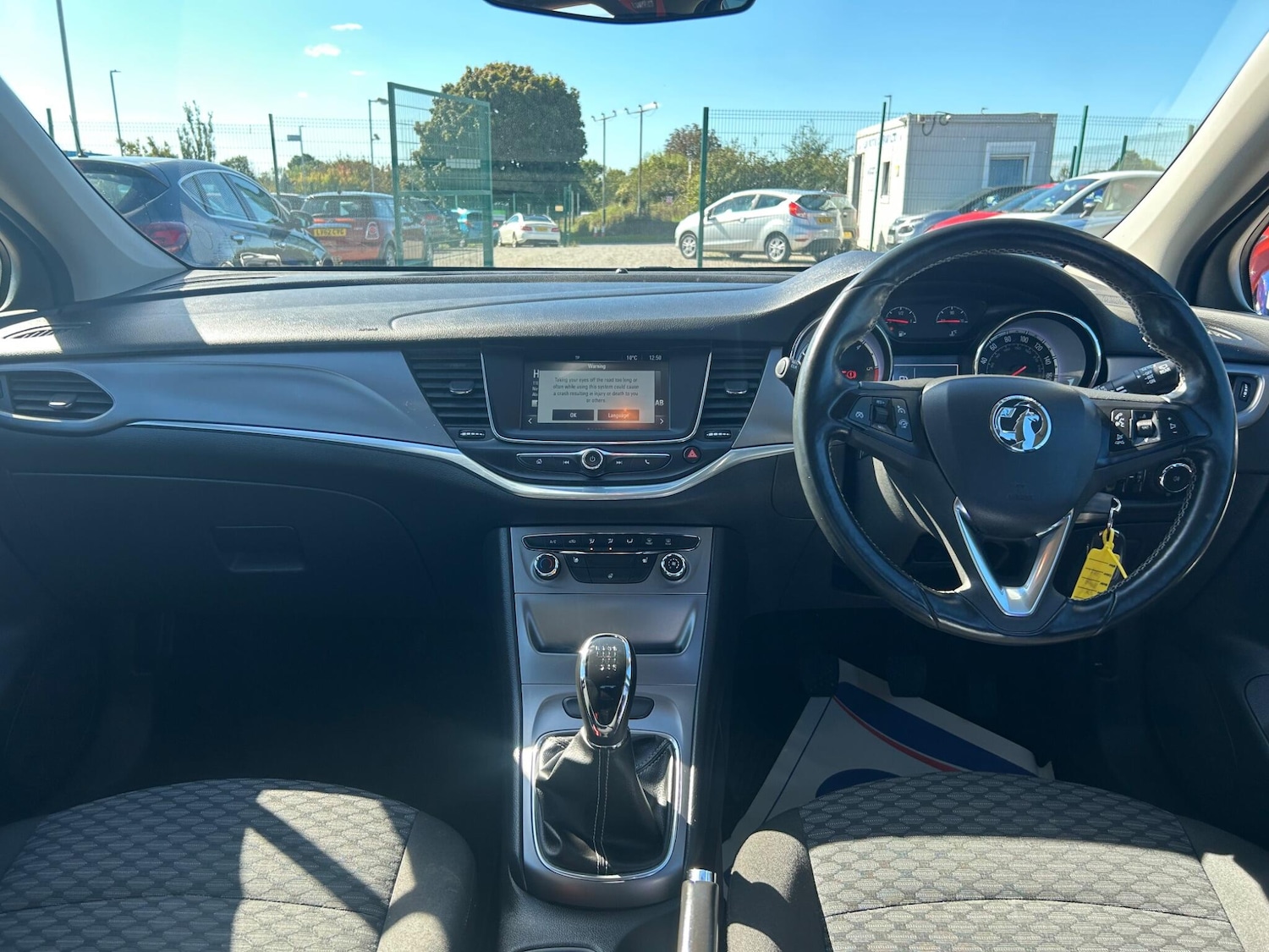 Used Vauxhall Astra 2015 for sale - 75769889: Photo 4