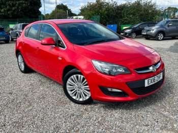 2016 (16) - 1.6i Excite Euro 6 5dr