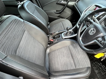Used Vauxhall Astra 2016 for sale - 75291297: Photo