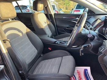 Used Vauxhall Insignia 2016 for sale - 76765448: Photo