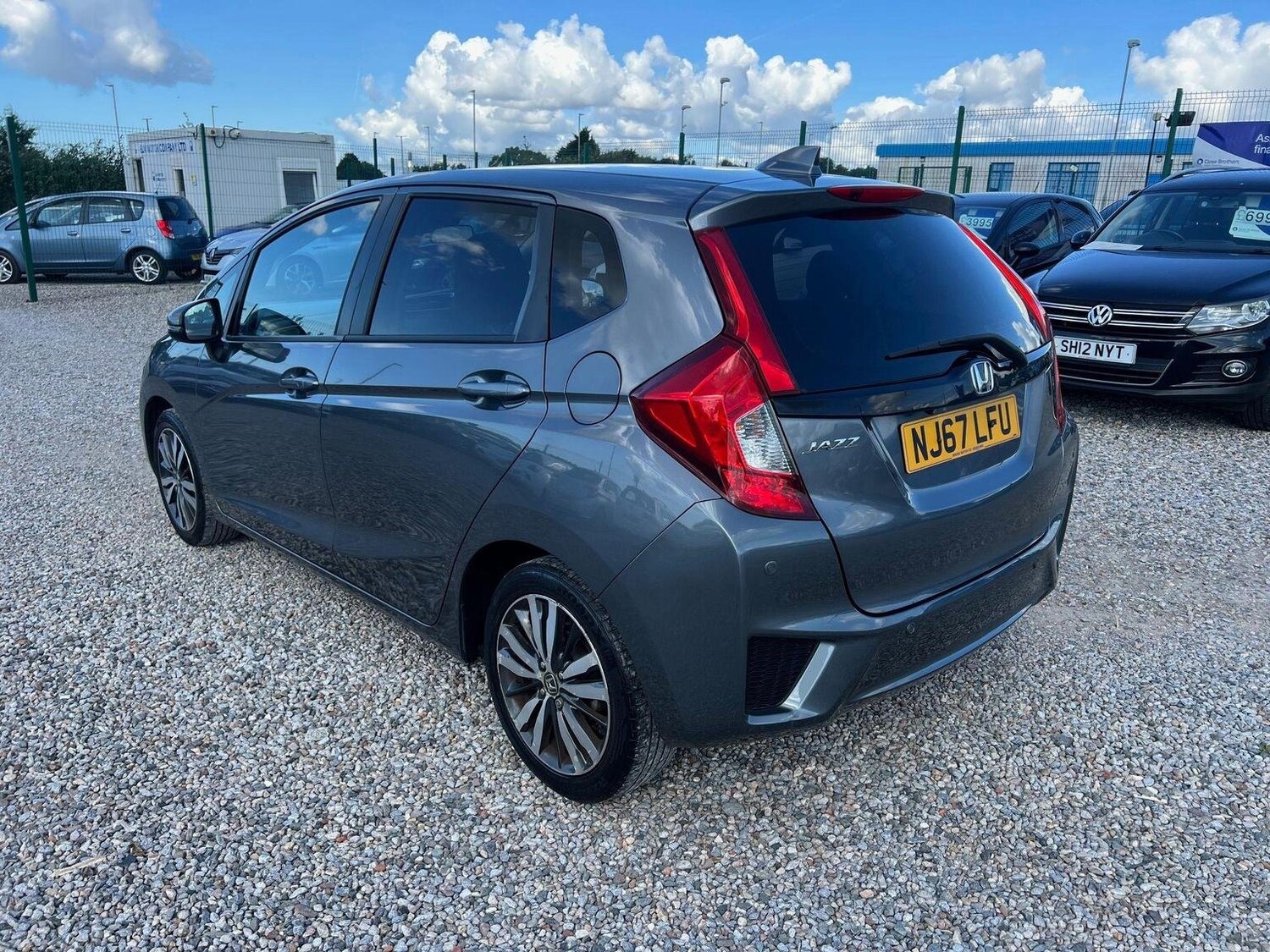 Used Honda Jazz 2017 for sale - 77516245: Photo 11