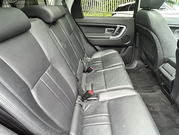 Used Land Rover Discovery Sport 2017 for sale - 79091367: Photo