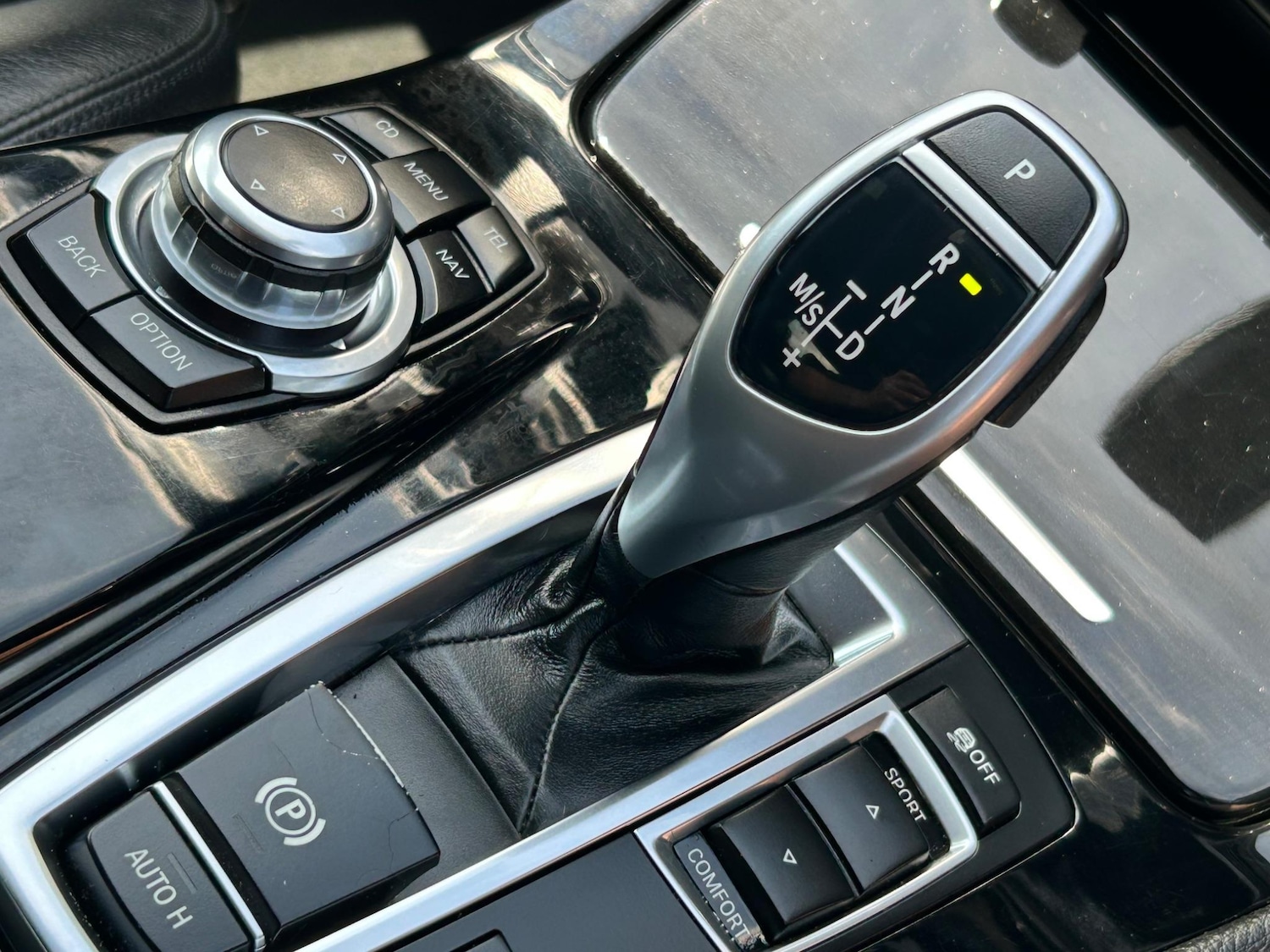 Used BMW 5 Series 2011 for sale - 76993860: Photo 7