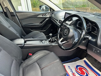 Used Mazda Mazda3 2018 for sale - 77567485: Photo