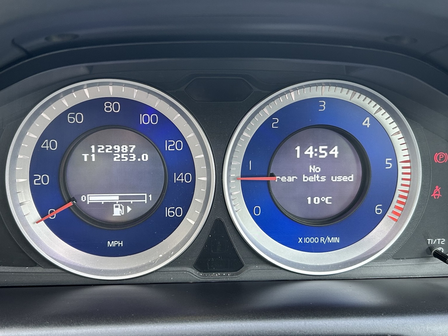 Used Volvo XC60 2011 for sale - 77516250: Photo 6