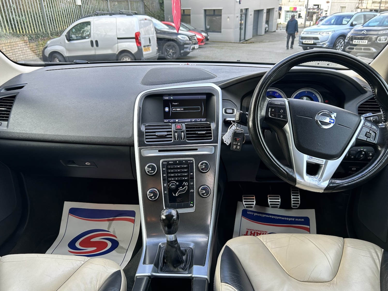 Used Volvo XC60 2011 for sale - 77516250: Photo 7