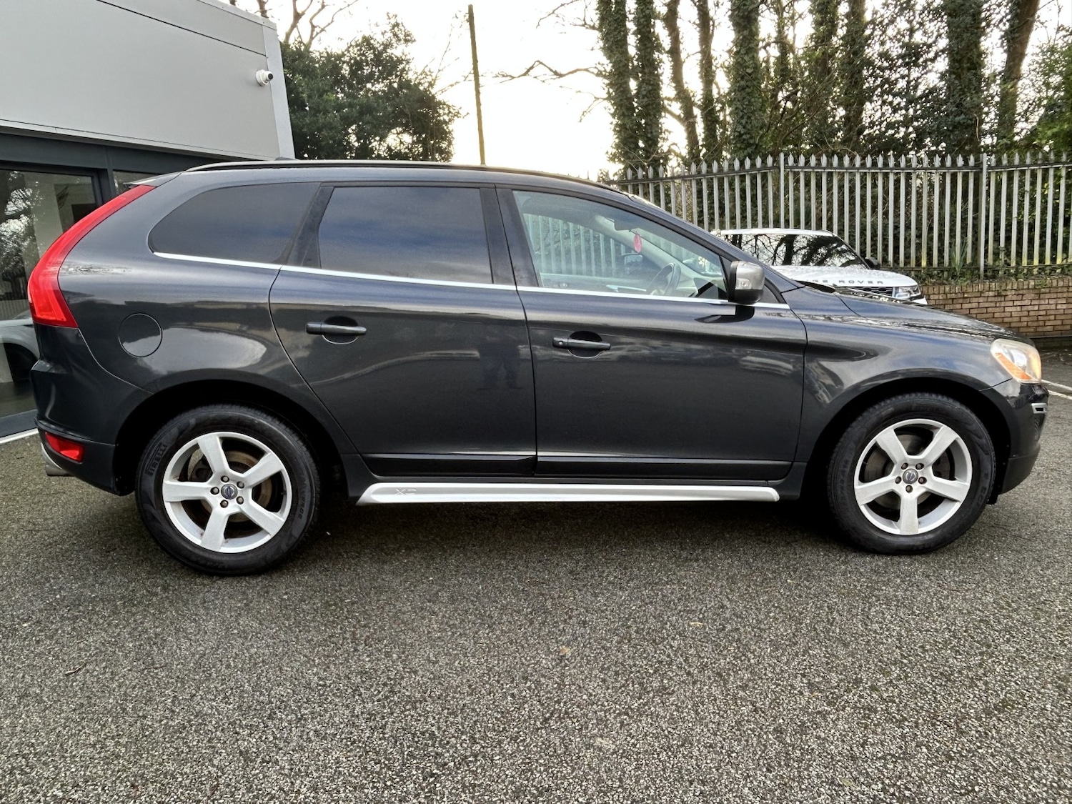 Used Volvo XC60 2011 for sale - 77516250: Photo 9