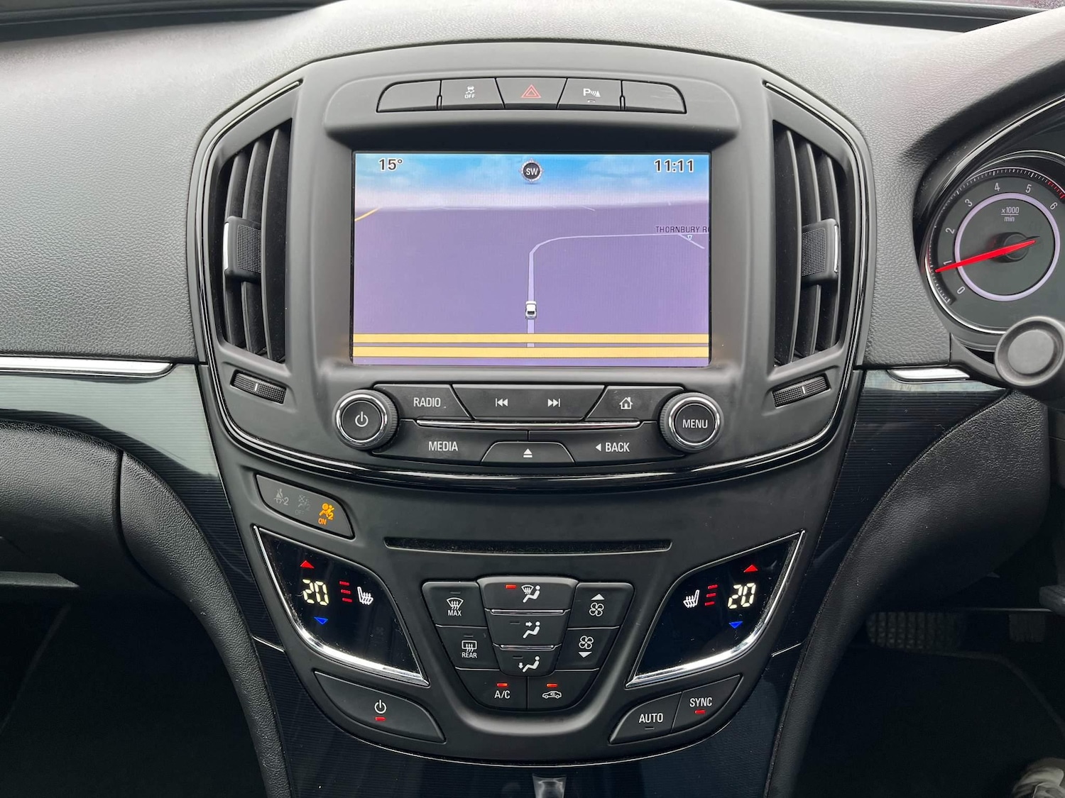 Used Vauxhall Insignia 2014 for sale - 76993907: Photo 6