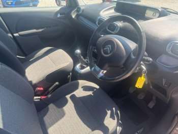 Used Citroen C3 Picasso 2017 for sale - 74725460: Photo