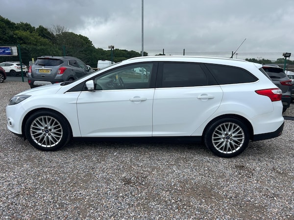 Used Ford Focus 2013 for sale - 76071675: Photo 11