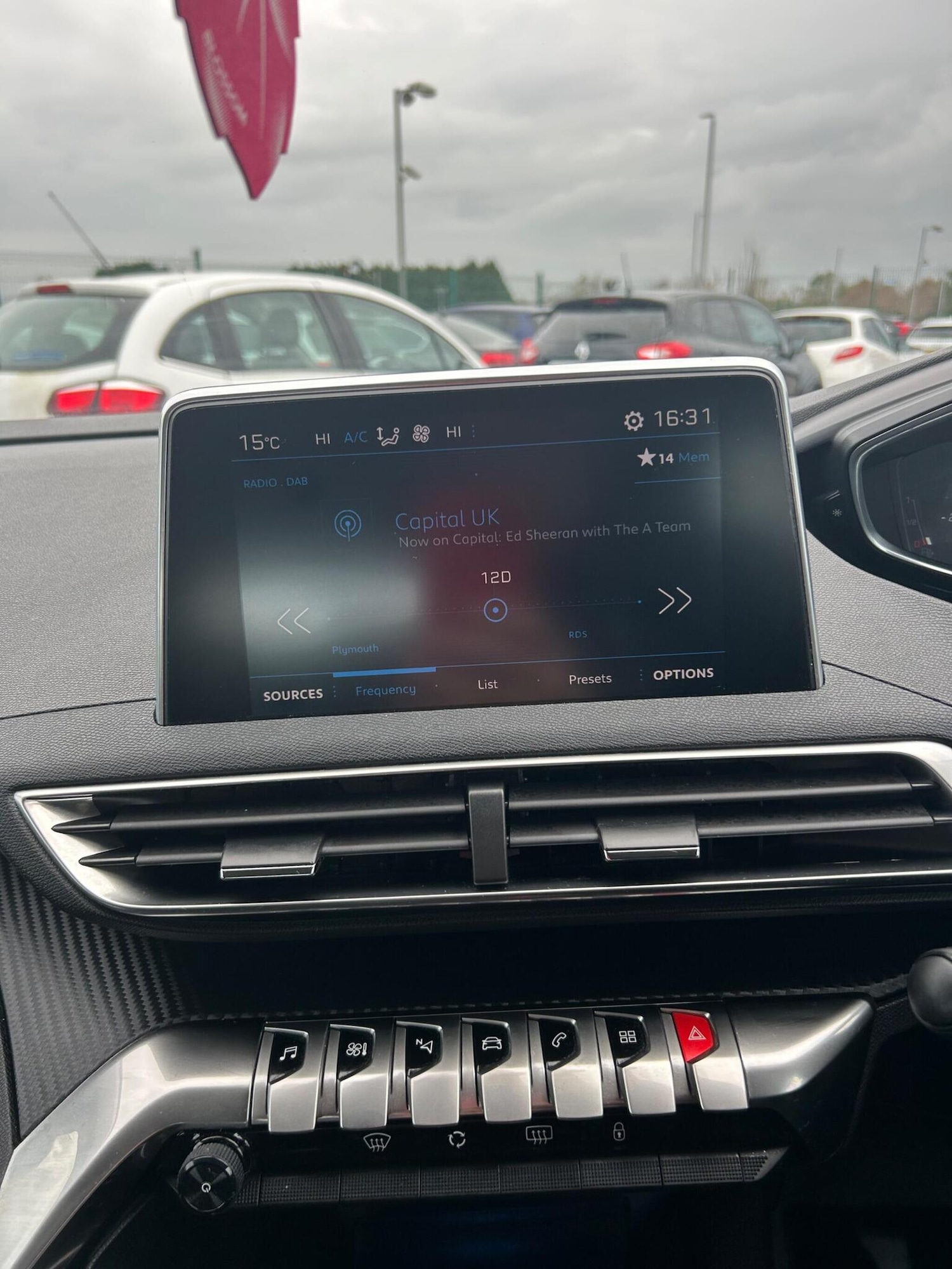 Used Peugeot 3008 2018 for sale - 77516232: Photo 5