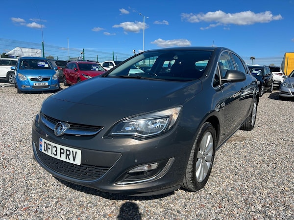 Used Vauxhall Astra 2013 for sale - 76200416: Photo 12