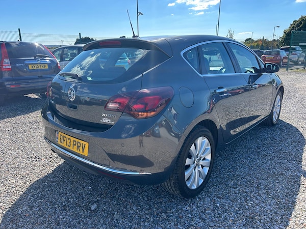 Used Vauxhall Astra 2013 for sale - 76200416: Photo 8