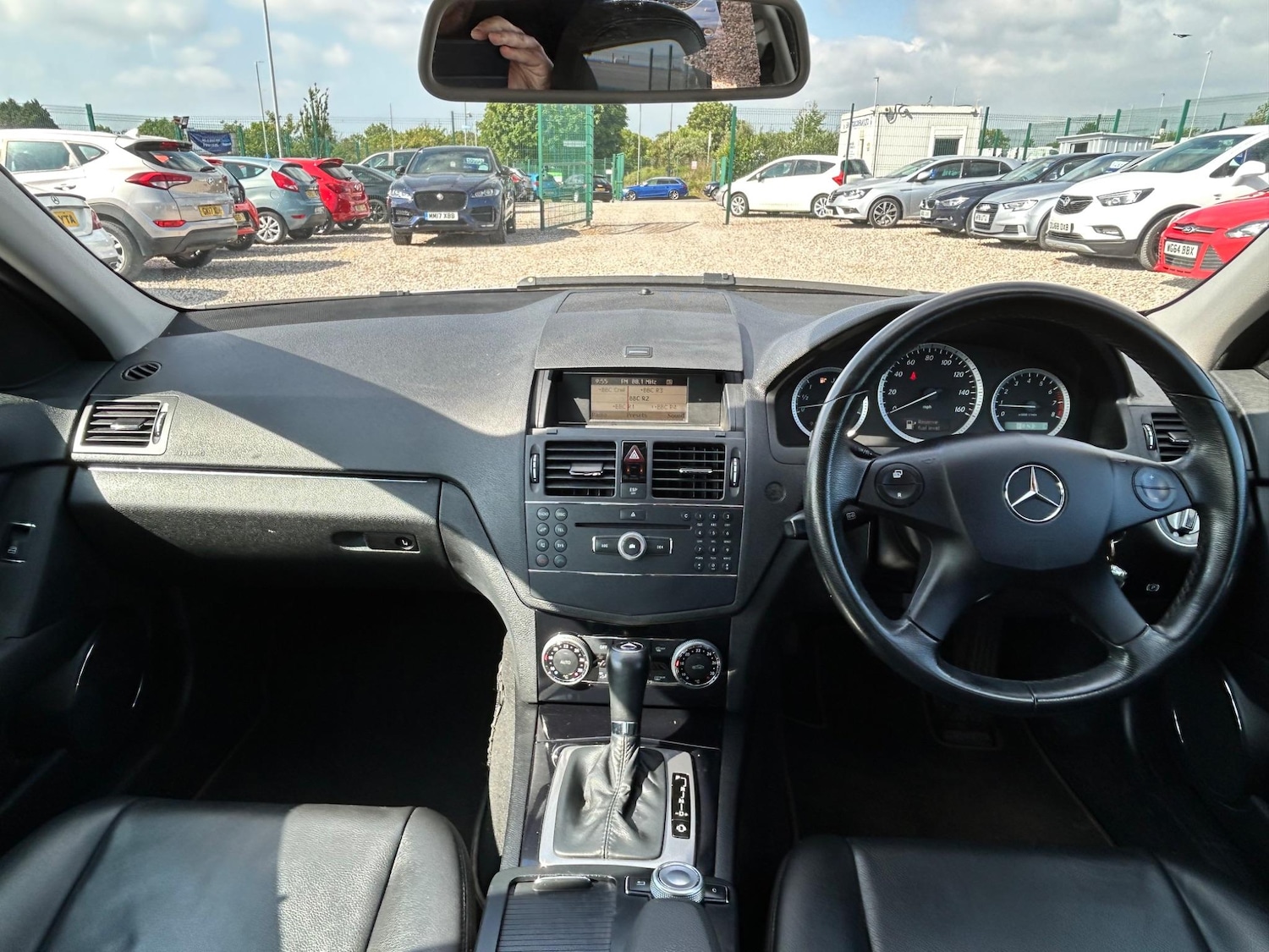 Used Mercedes-Benz C Class 2009 for sale - 76992730: Photo 4